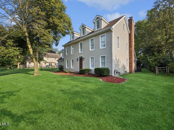 7716 Pope Run Lane, Sylvania, OH 43560