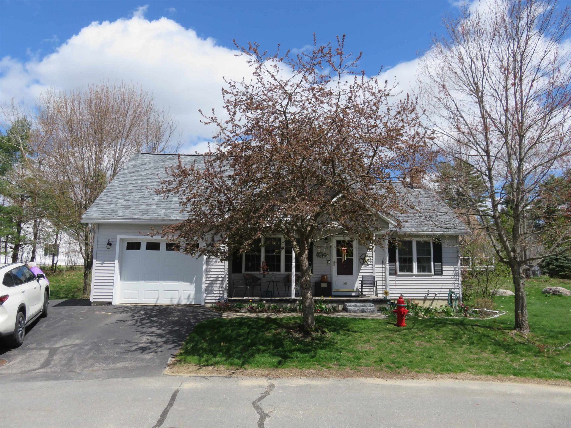 38 Melissa Circle, Jaffrey, NH 03452 Main Photo