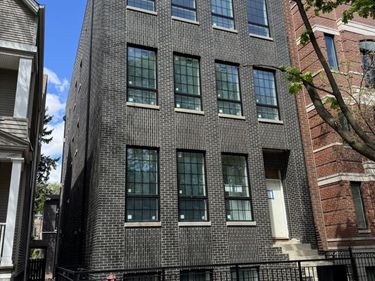 3820 N Damen Avenue, Unit CH, Chicago, IL 60618