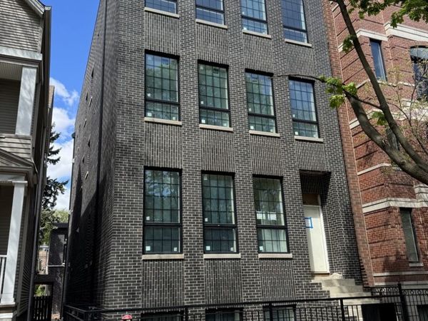 3820 N Damen Avenue , Unit CH, Chicago, IL 60618