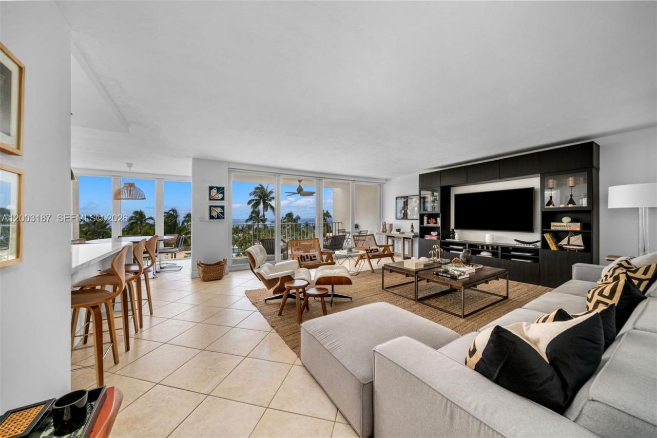 881 Ocean Dr, Unit 3E, Key Biscayne, FL 33149 Photo