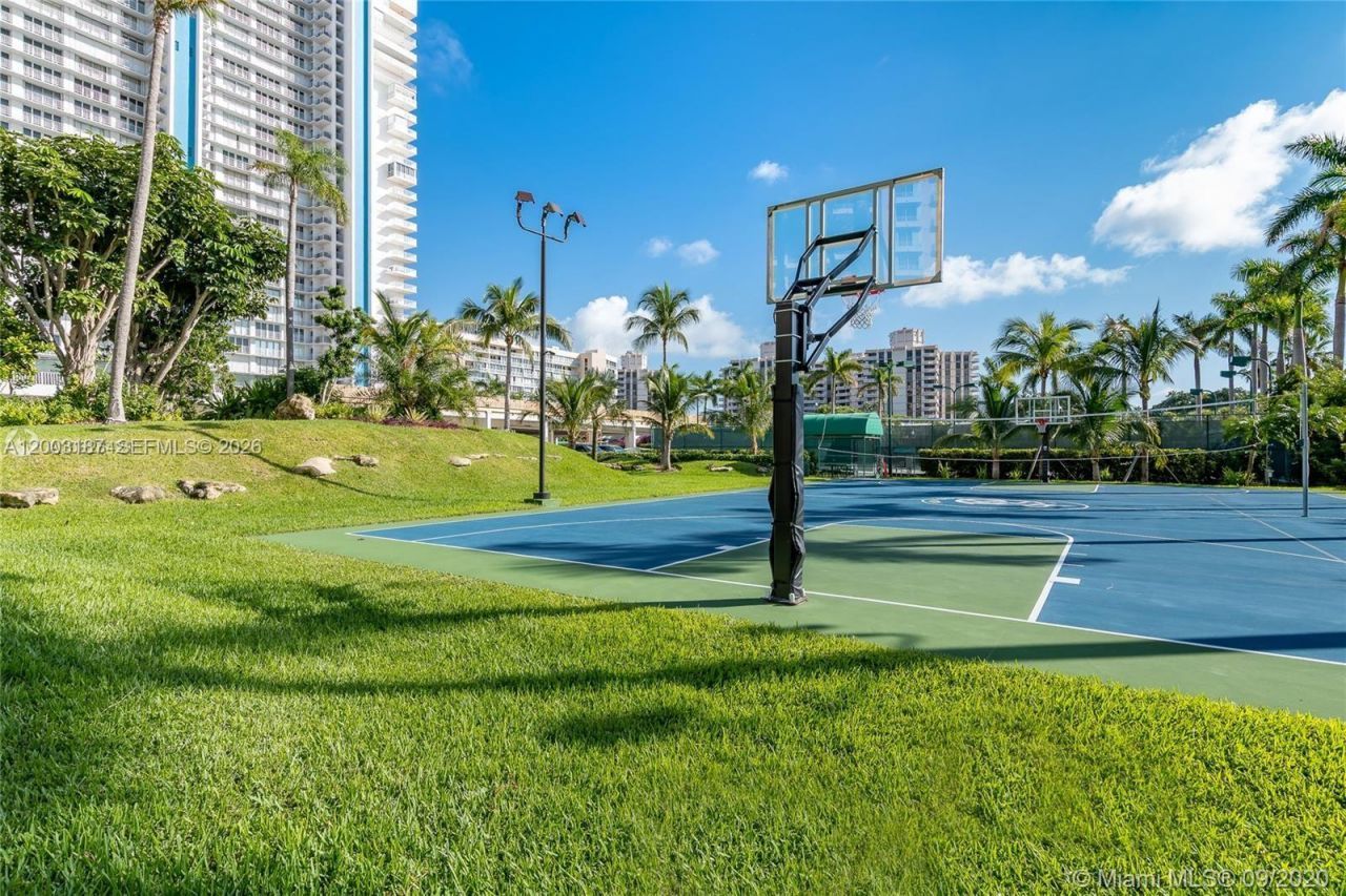881 Ocean Dr, Unit 3E, Key Biscayne, FL 33149 Photo