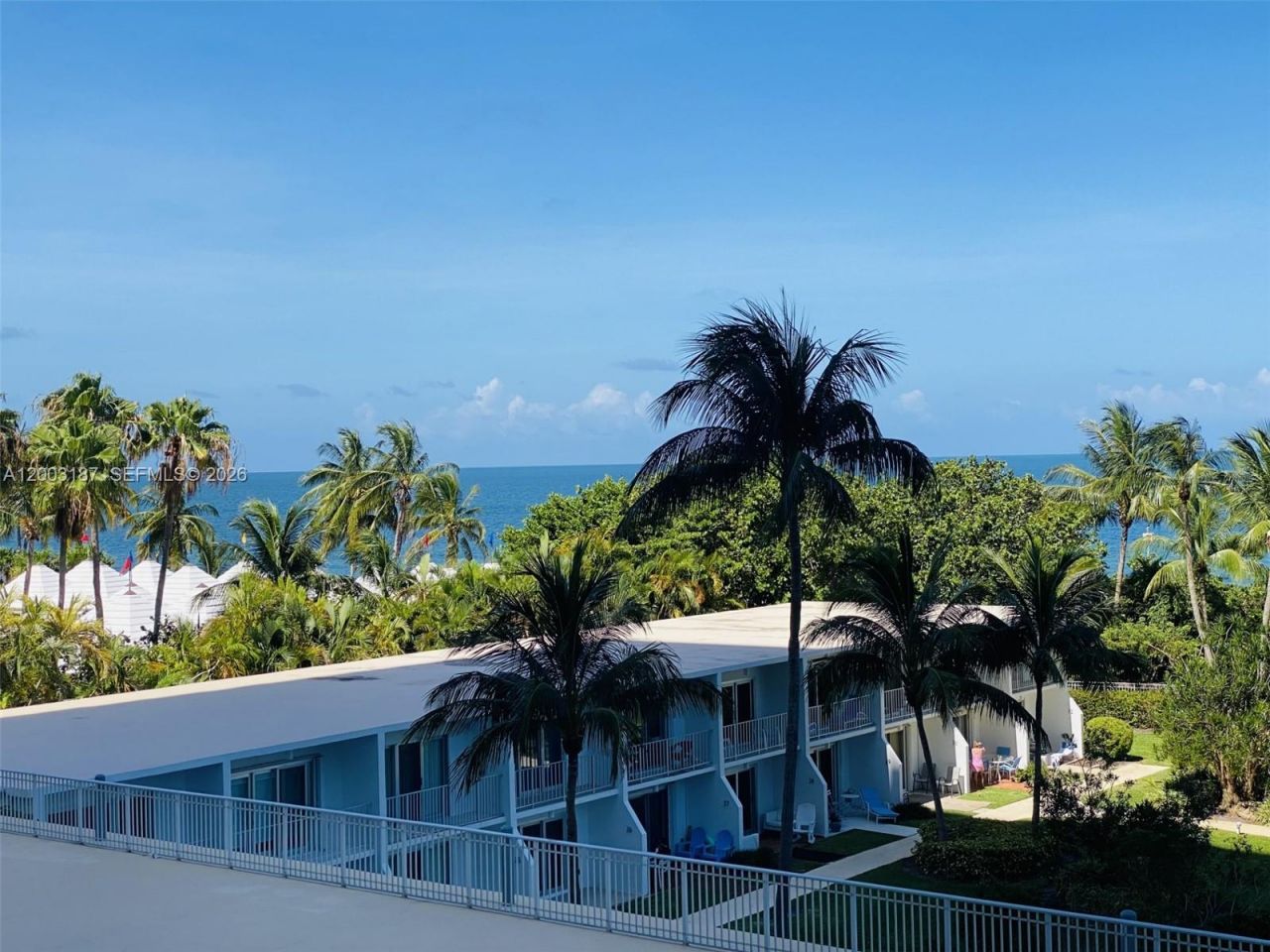 881 Ocean Dr, Unit 3E, Key Biscayne, FL 33149 Photo