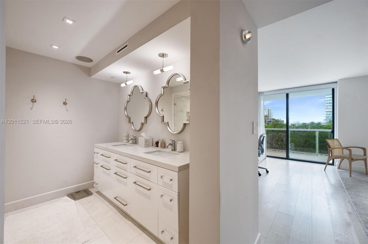 9 Island Ave , Unit 514, Miami Beach, FL 33139 Photo