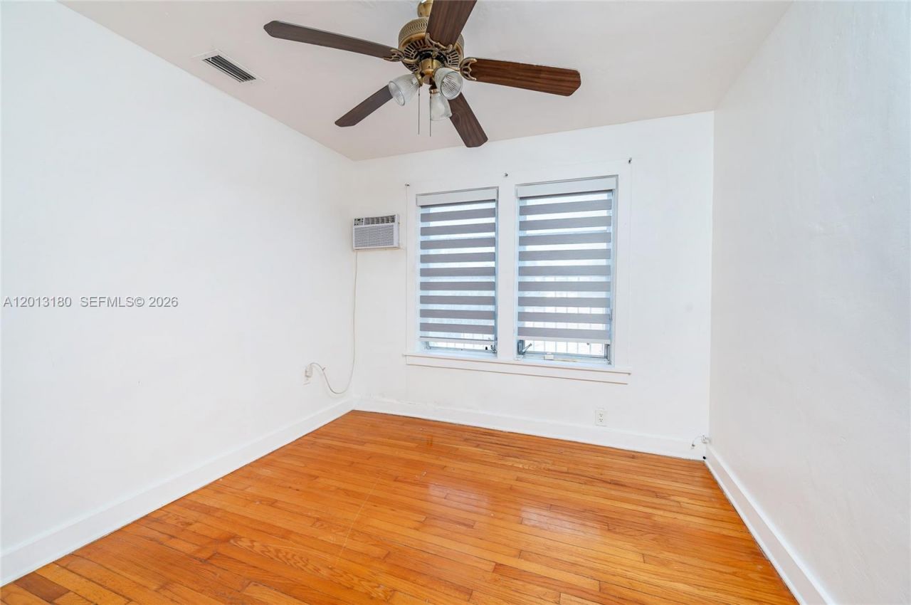 2368 SW 26th St , Unit A, Miami, FL 33133 Photo
