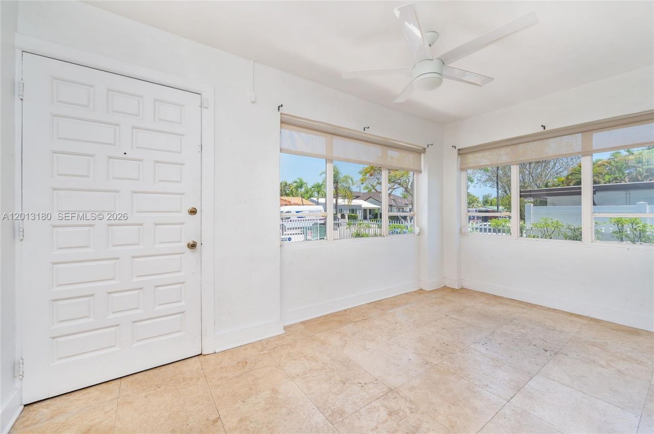 2368 SW 26th St , Unit A, Miami, FL 33133 Photo