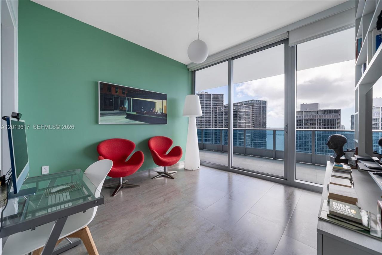 200 Biscayne Boulevard Way, Unit 4902, Miami, FL 33131 Photo