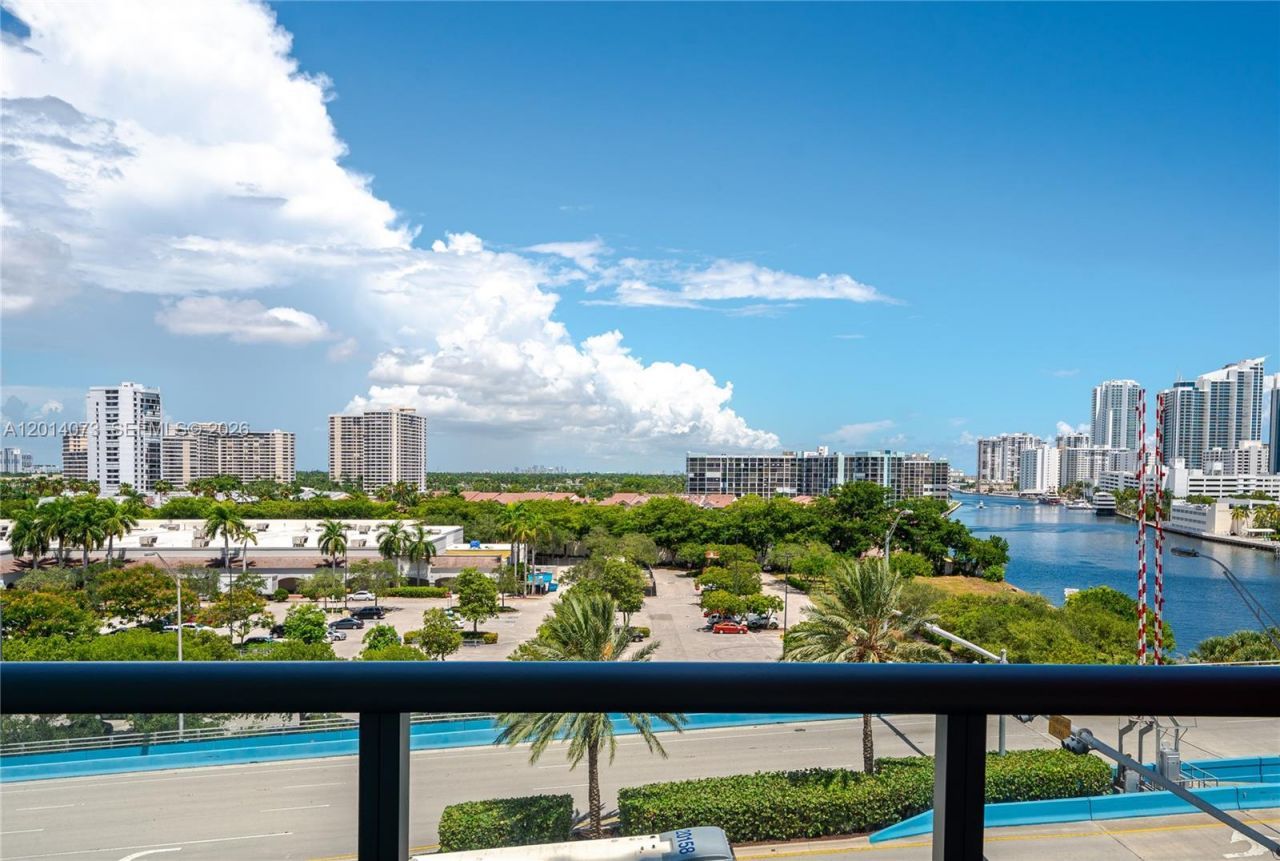 2602 E Hallandale Beach Blvd , Unit R806, Hallandale Beach, FL 33009 Photo