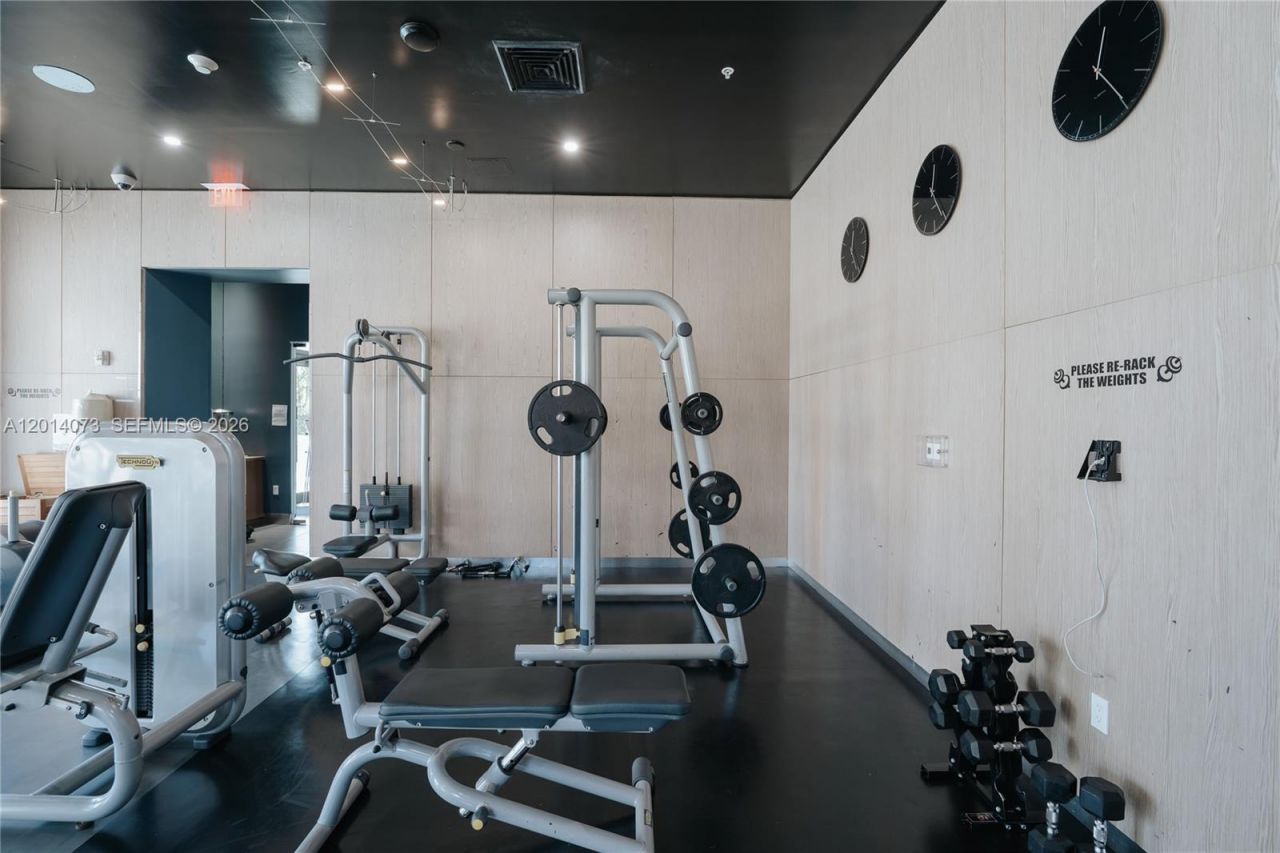 2602 E Hallandale Beach Blvd , Unit R806, Hallandale Beach, FL 33009 Photo