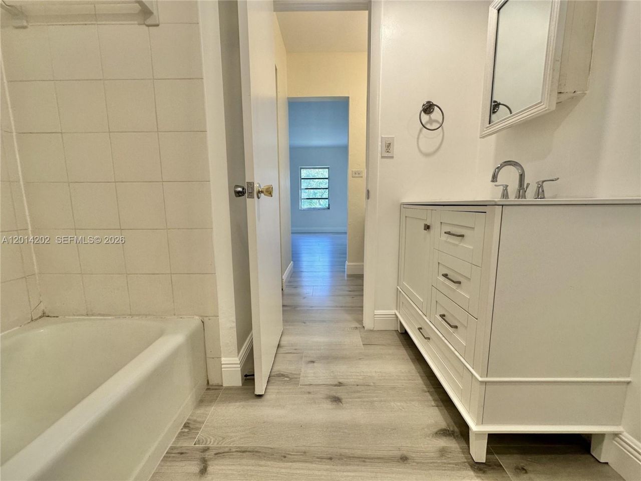8335 SW 72nd Ave , Unit 307D, Miami, FL 33143 Photo