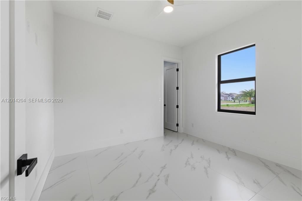 1031 SW 1st Ter , Cape Coral, FL 33991 Photo