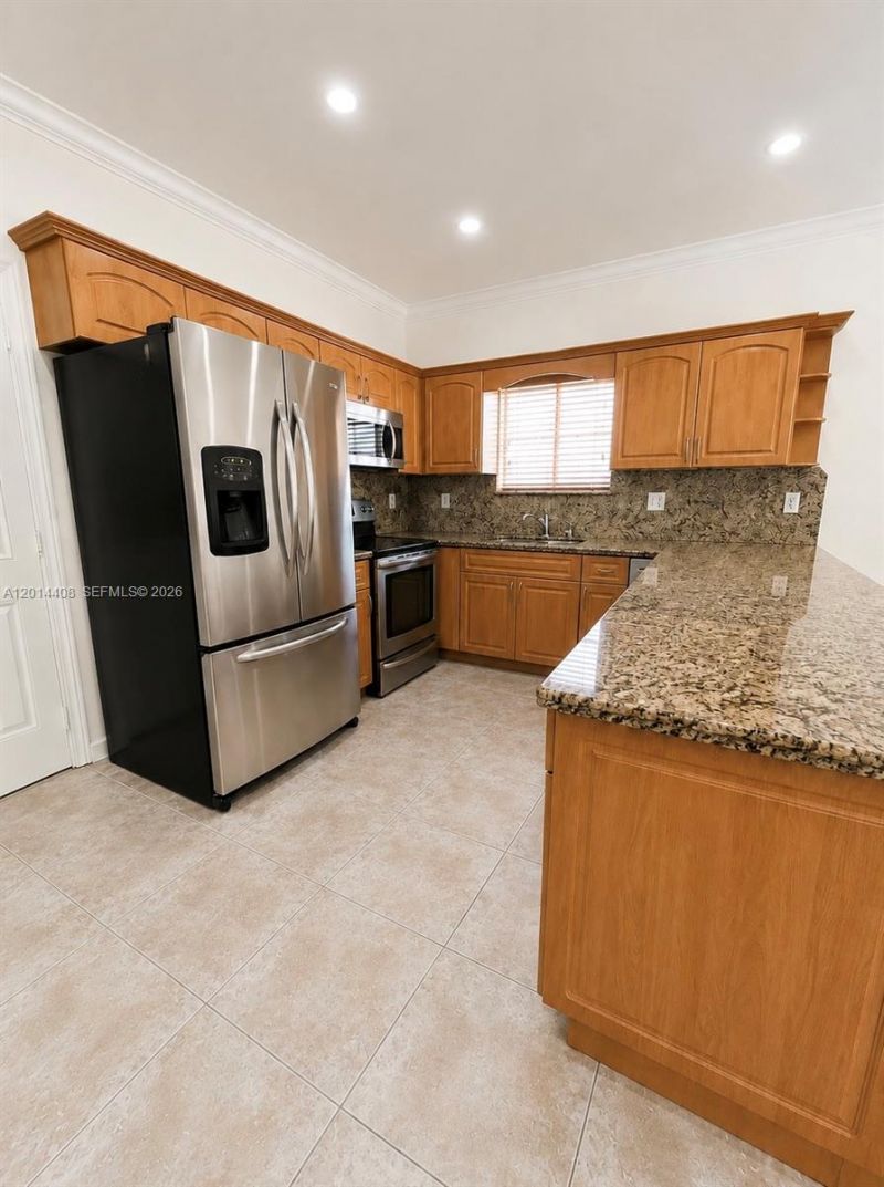 16347 NW 88th Pl, Miami Lakes, FL 33018 Photo