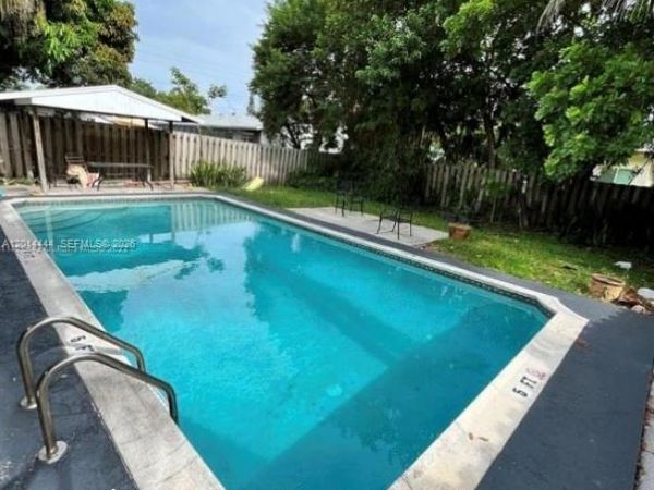 1412 NE 17th Ct , Unit 1-2, Fort Lauderdale, FL 33305