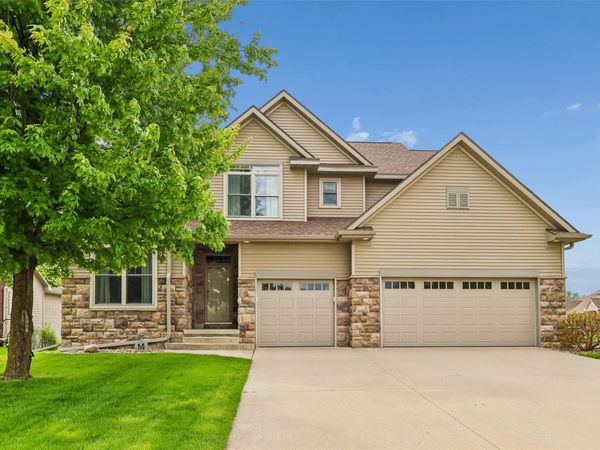 4622 153rd Street, Urbandale, IA 50323