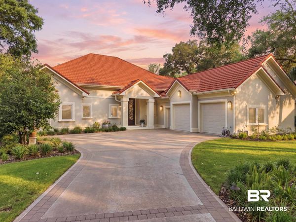 43 Bayside Court, Gulf Shores, AL 36542