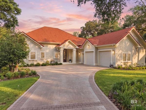 43 Bayside Court, Gulf Shores, AL 36542
