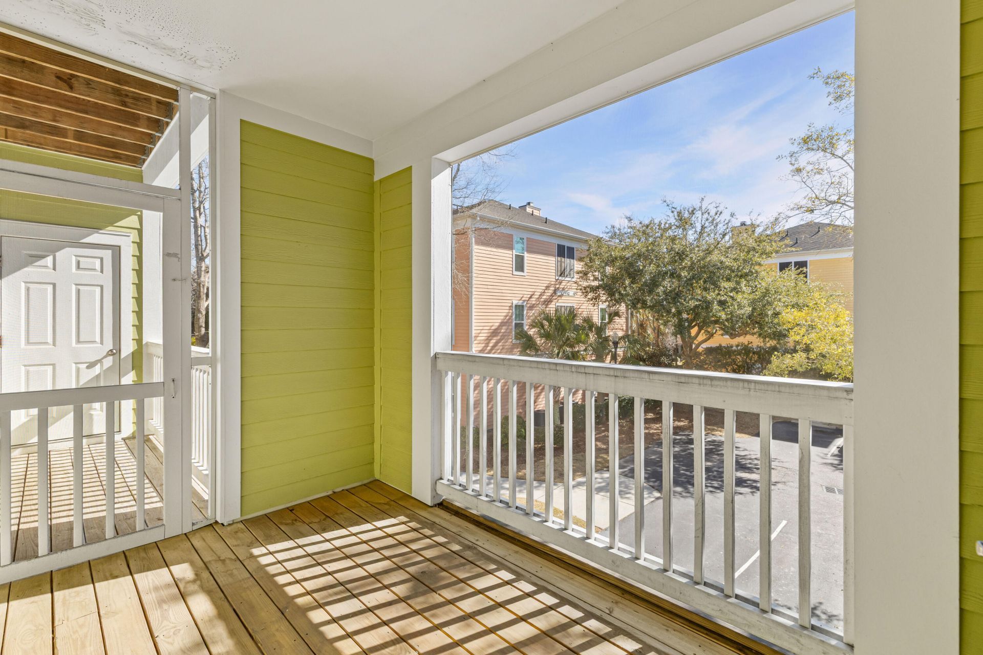 2322 Chatelain Way Photo 11