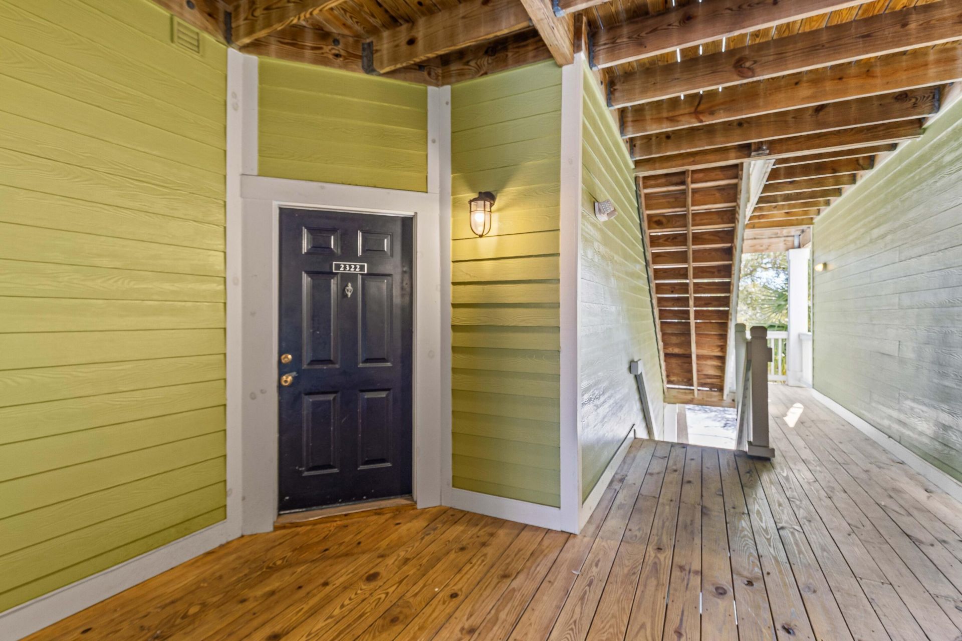2322 Chatelain Way Photo 6