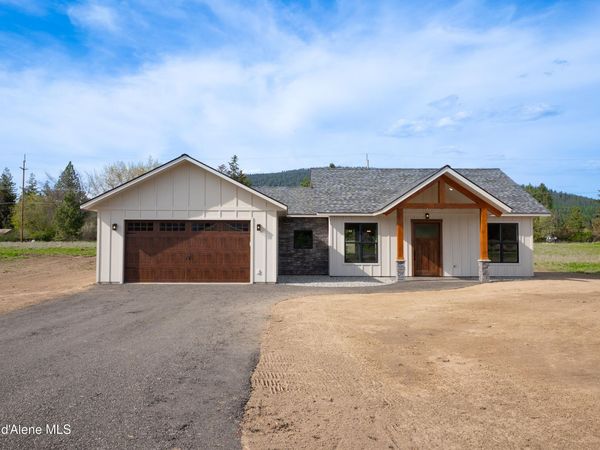 167 Airstrip RD , Moyie Springs, ID 83845