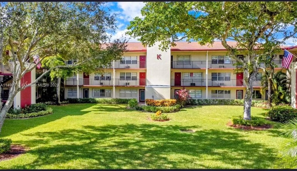 100 SW 132nd Way, Unit 109k, Pembroke Pines, FL 33027 Photo