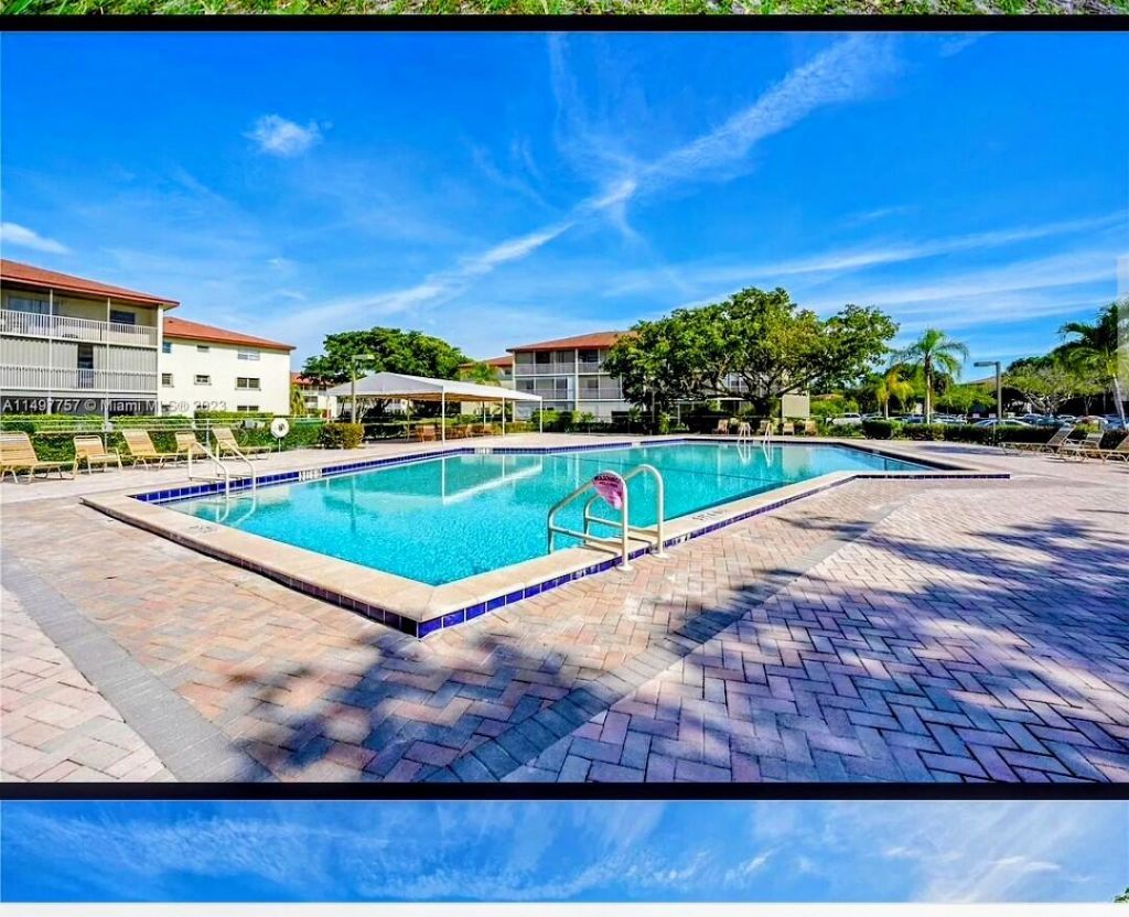 100 SW 132nd Way, Unit 109k, Pembroke Pines, FL 33027 Photo