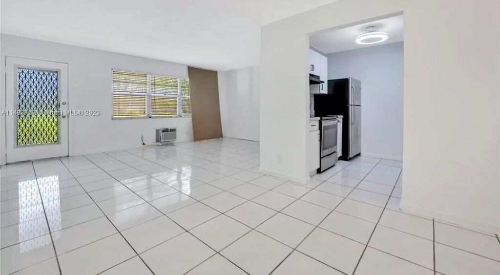 100 SW 132nd Way, Unit 109k, Pembroke Pines, FL 33027 Photo