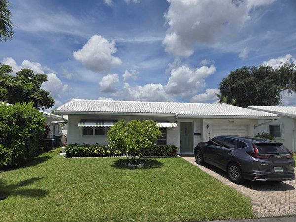 5805 NW 83rd Avenue, Tamarac, FL 33321