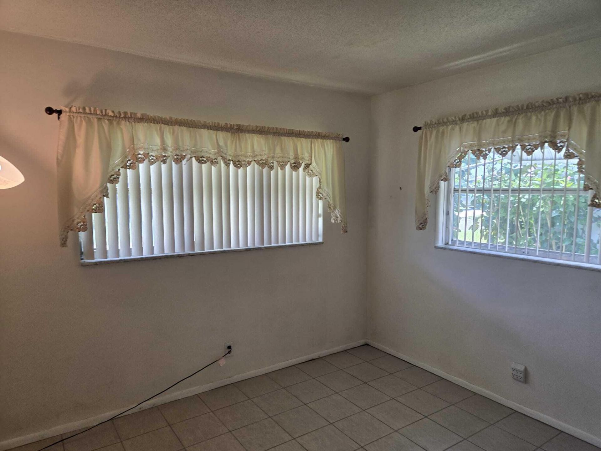 5805 NW 83rd Avenue, Tamarac, FL 33321 Photo