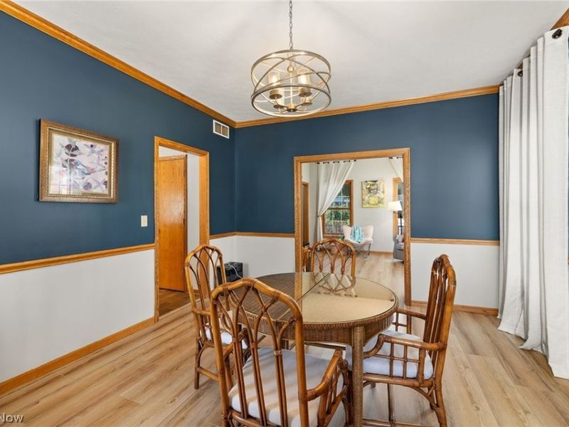 895 Williamsburg Court, Ashland, OH 44805 Photo 9