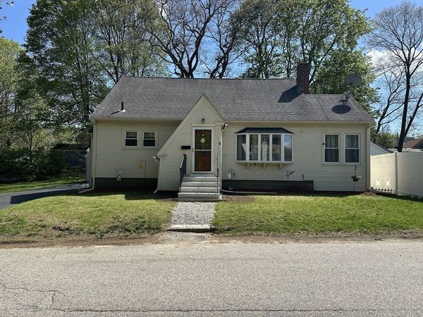 6 Vincent St, Auburn, MA 01501