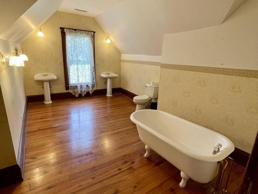 Property Image 36