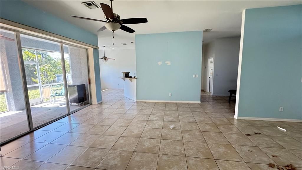 1716 SW 3rd Pl, Cape Coral, FL 33991 Photo