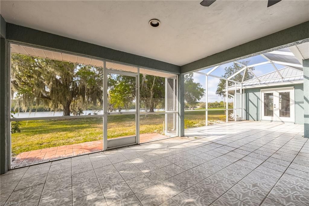 1261 Riverbend Dr, Labelle, FL 33935 Photo