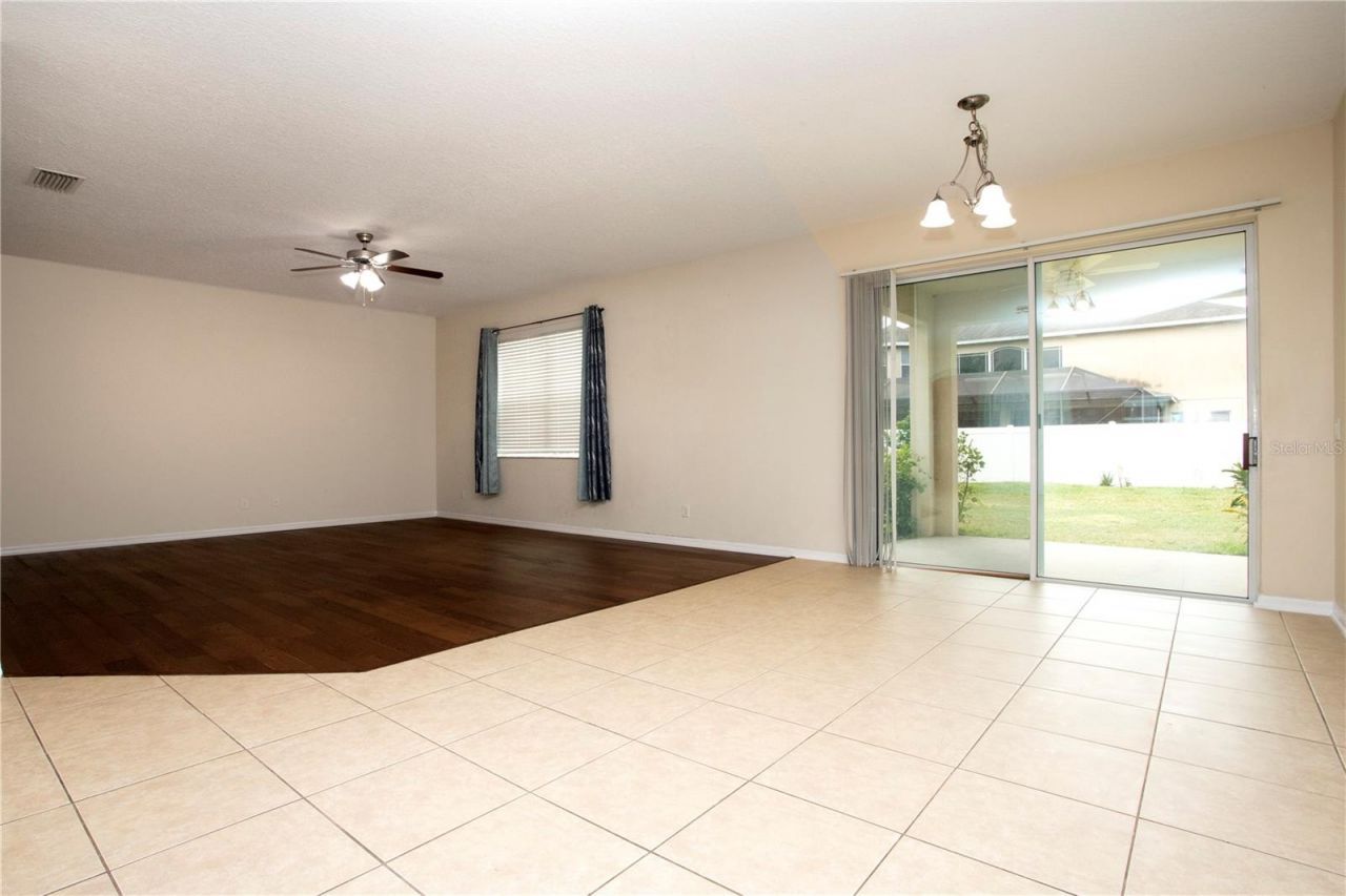 1319 Rowantree Drive , Dover, FL 33527 Photo