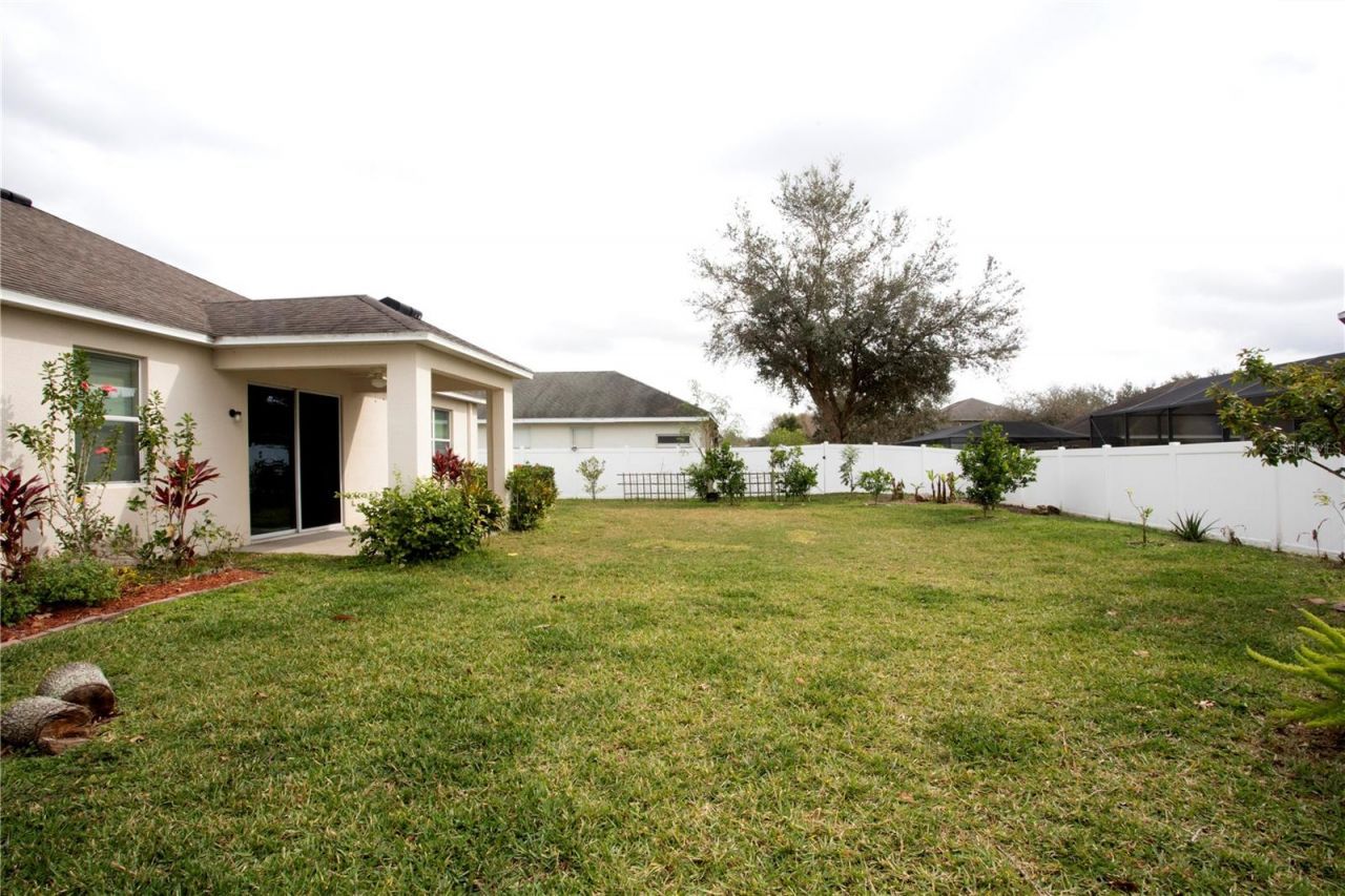 1319 Rowantree Drive , Dover, FL 33527 Photo
