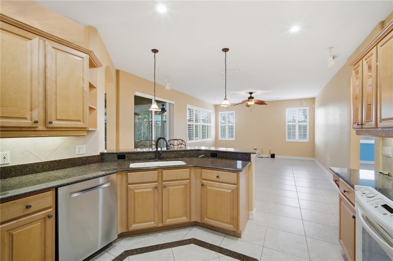 718 Bunker View Drive , Apollo Beach, FL 33572 Photo