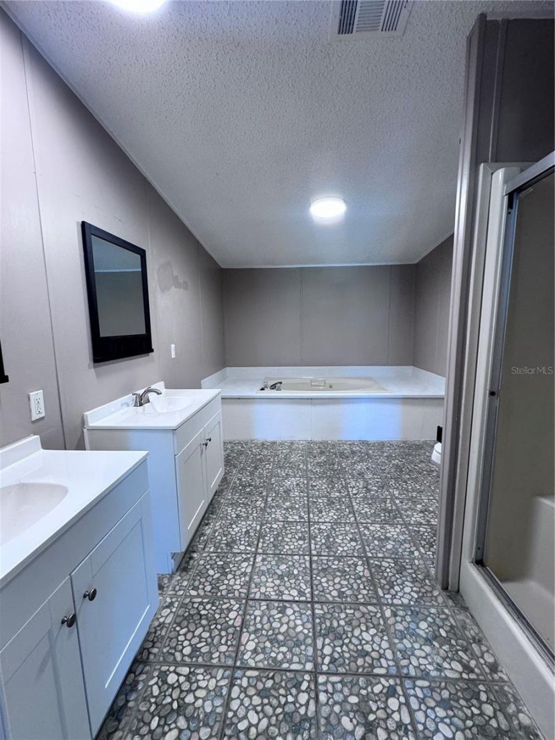 4300 Meadow Ridge Avenue , Mulberry, FL 33860 Photo