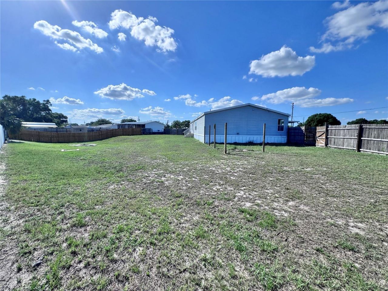 4300 Meadow Ridge Avenue , Mulberry, FL 33860 Photo