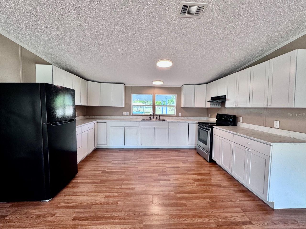 4300 Meadow Ridge Avenue , Mulberry, FL 33860 Photo