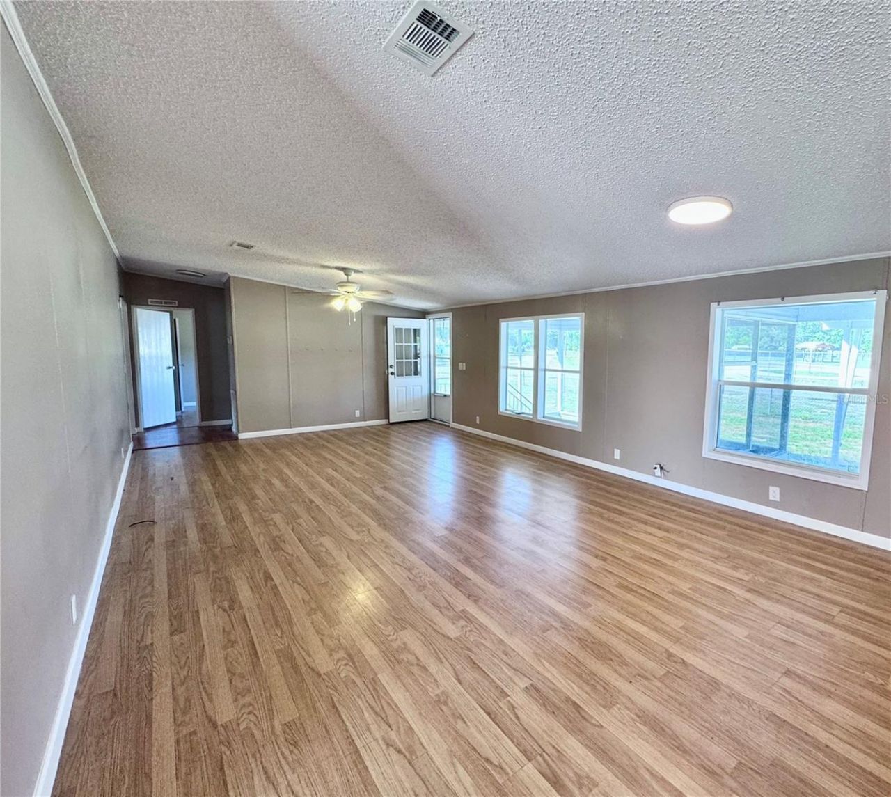 4300 Meadow Ridge Avenue , Mulberry, FL 33860 Photo