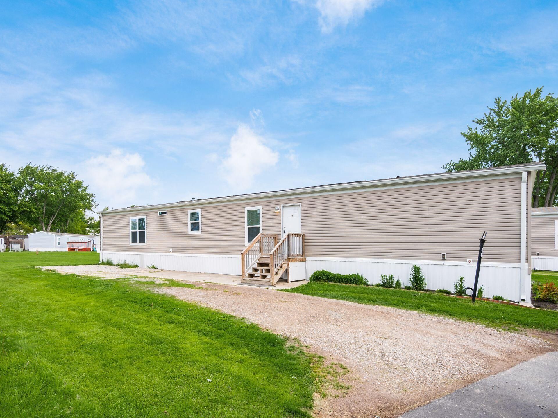 8565 Smith-calhoun Road , Unit 38, Plain City, OH 43064 Main Photo