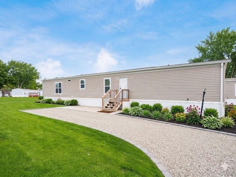 8565 Smith-Calhoun Road, Unit 38, Plain City, OH 43064 Photo 23