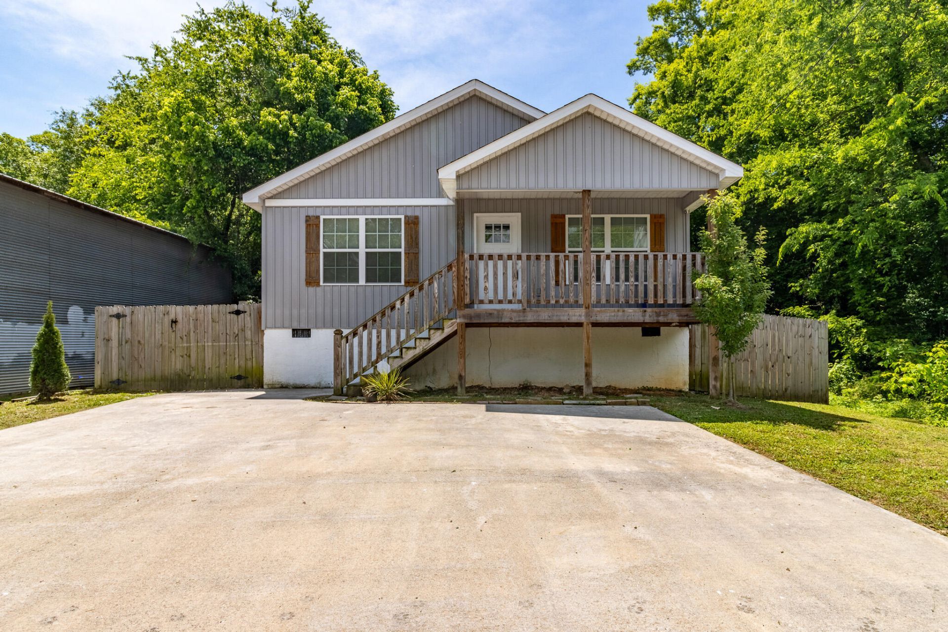 619 Cascade Drive, Dalton, GA 30720 Main Photo