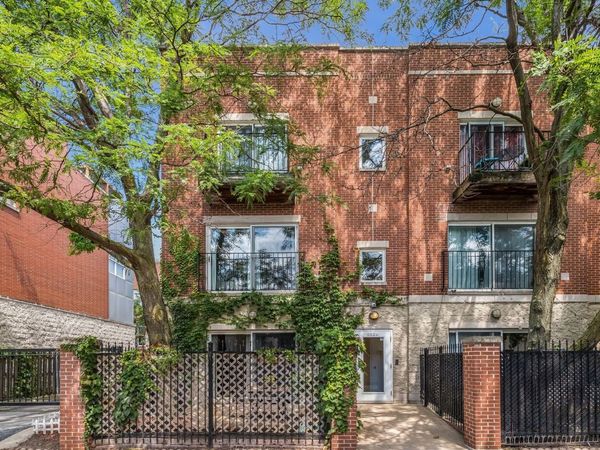 2524 W Bloomingdale Avenue , Unit A, Chicago, IL 60647