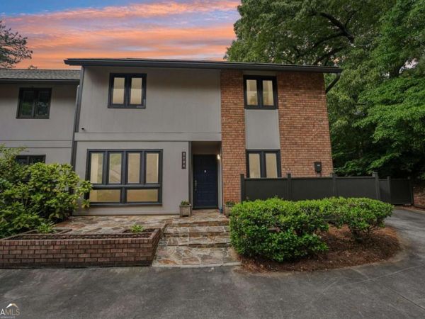 3294 Clairmont North NE, Brookhaven, GA 30329