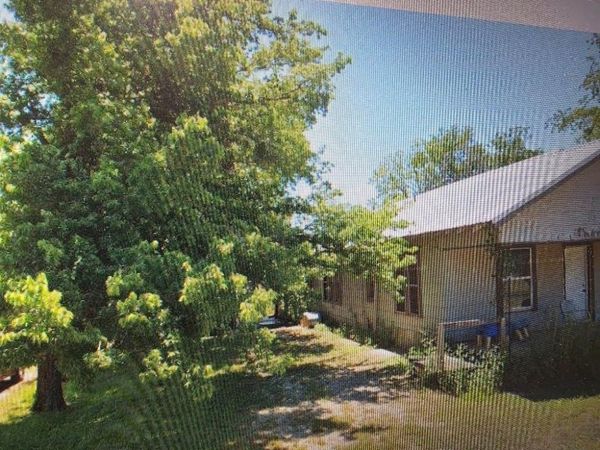 202 E Kidd , Iredell, TX 76649