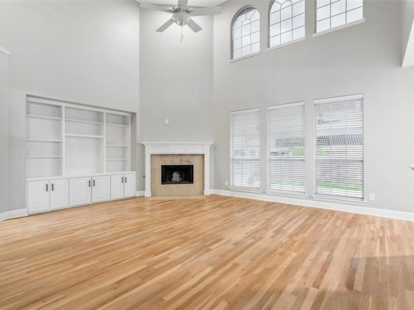 5912 Crestberry Lane, Sachse, TX 75048