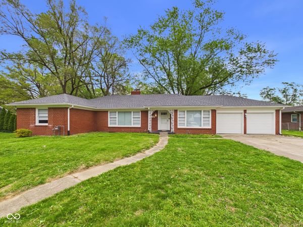 1914 Drexel Drive , Anderson, IN 46011