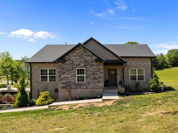 180 Alonzo Pl , Cunningham, TN 37052