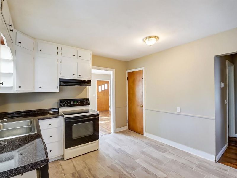 1908 Emerson Avenue, North College Hill, OH 45239 Photo 11